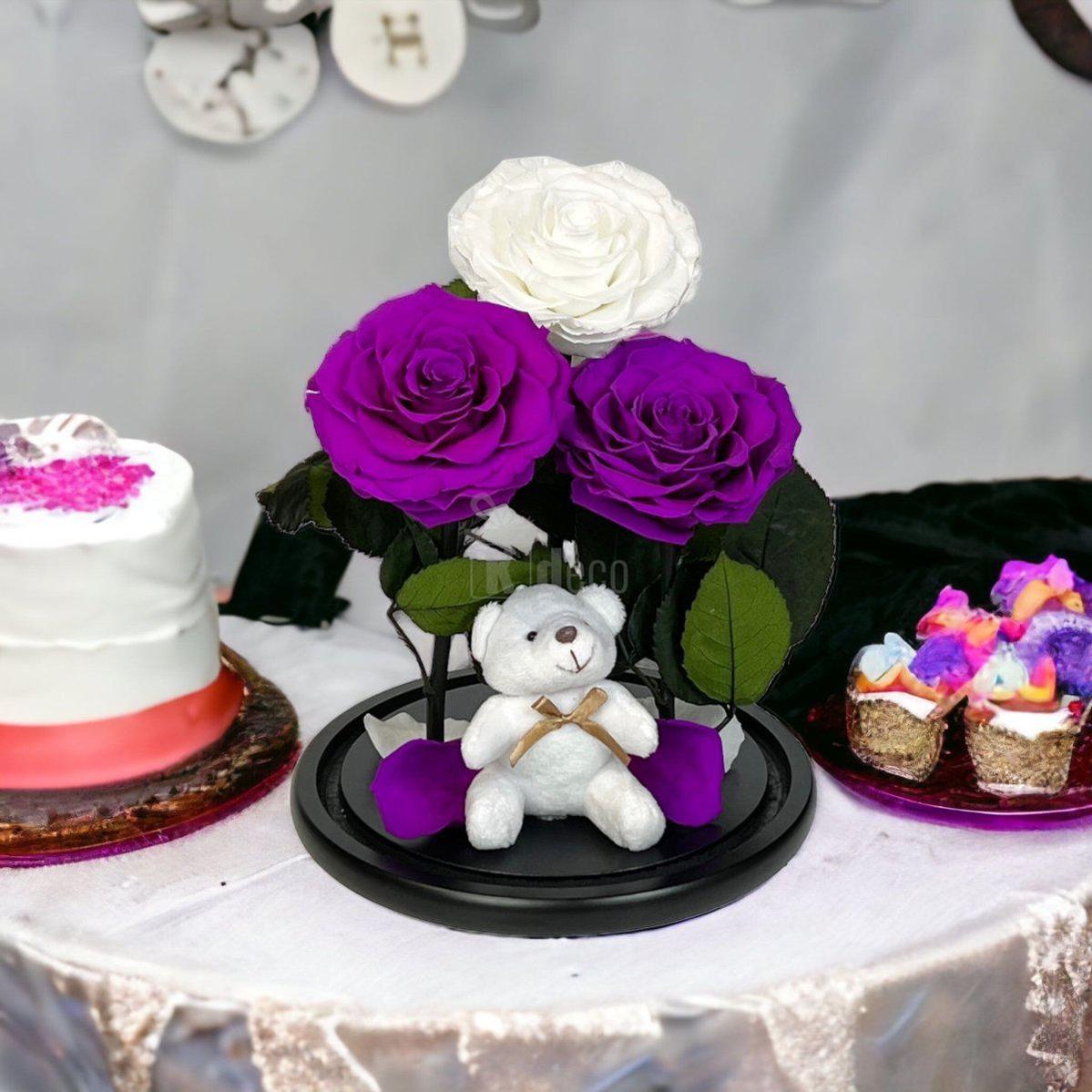 3 Trandafiri Criogenati mari (2 purpurii si 1 alb) in cupola sticla-Kdeco.ro