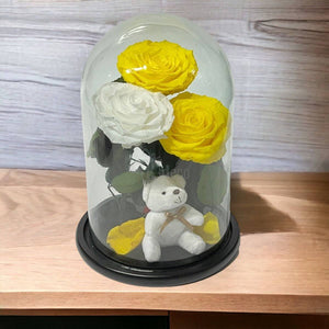 3 Trandafiri Criogenati mari (2 galbeni si 1 alb) in cupola sticla cu ursulet-Kdeco.ro