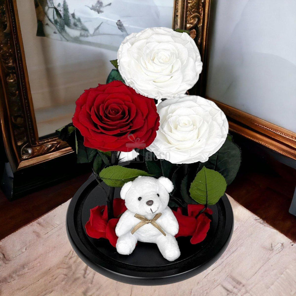 3 Trandafiri Criogenati mari (2 albi si 1 rosu) in cupola sticla cu ursulet-Kdeco.ro