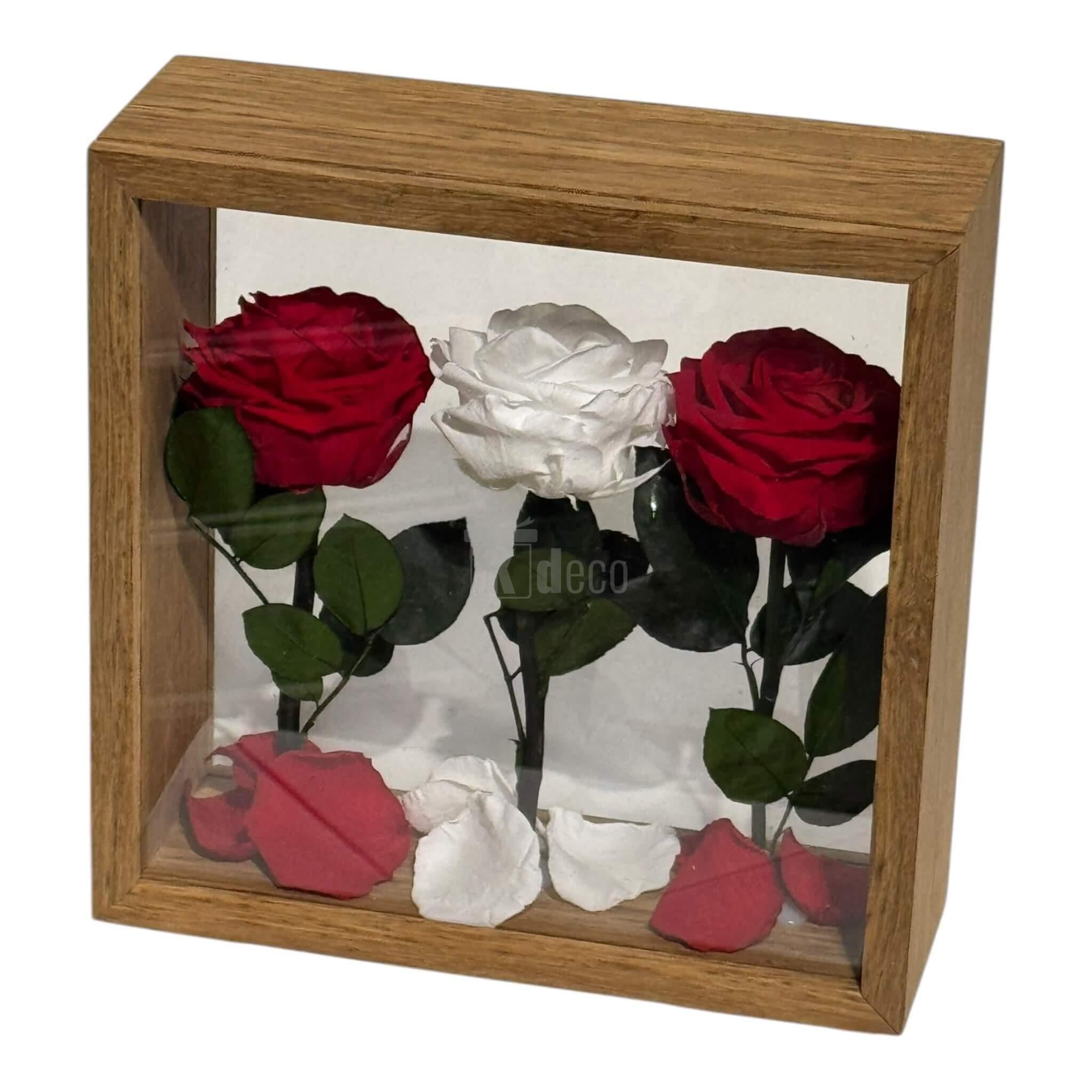 Aranjament de Masă cu Trandafiri Criogenați – Eleganță și Simbol al Iubirii, 27x27 cm - Kdeco.ro