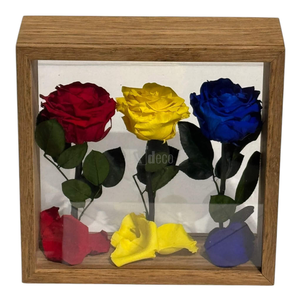 Aranjament de Masă cu Trandafiri Criogenați în Culorile României – Simbol de Patriotism și Eleganță 🇷🇴✨ - Kdeco.ro