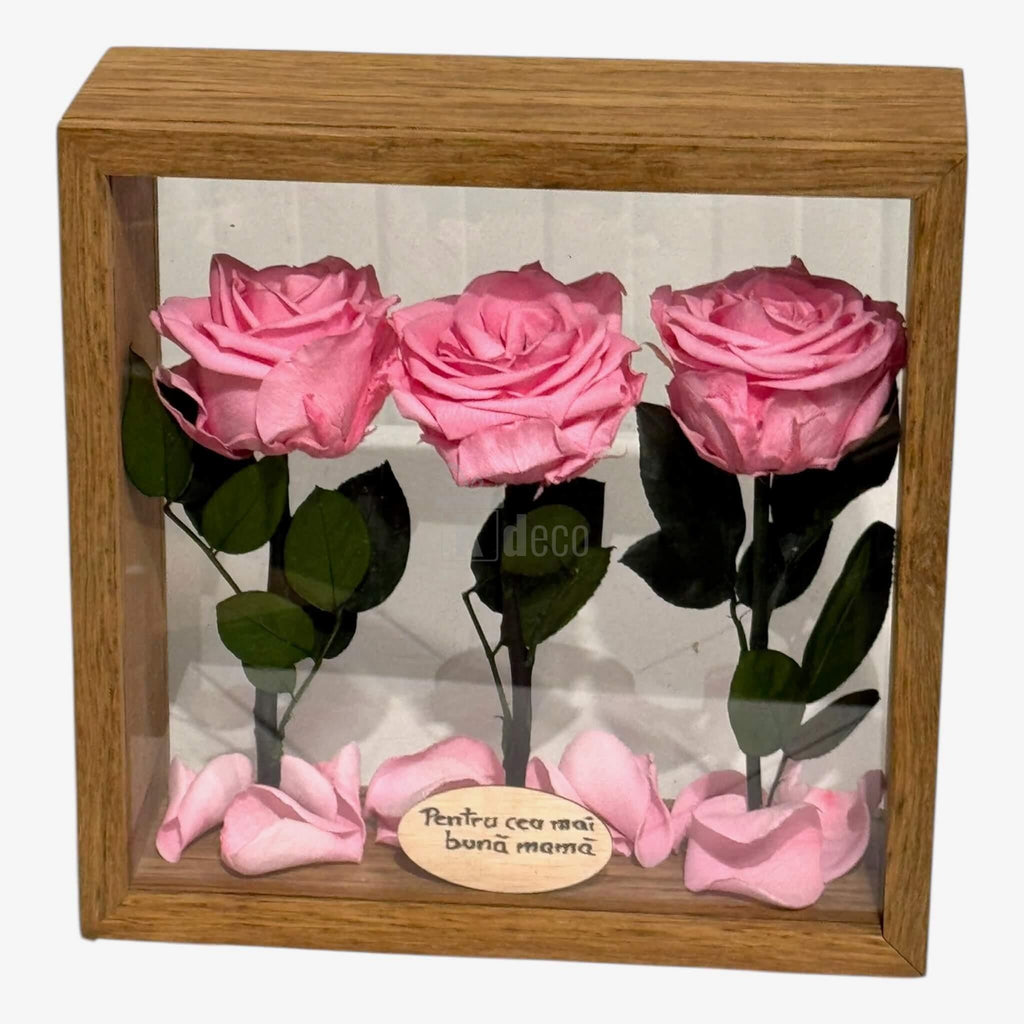 Aranjament de trandafiri criogenați roz în ramă de lemn 27x27cm, mesaj personalizat pentru mamă, decor premium Home & Garden.