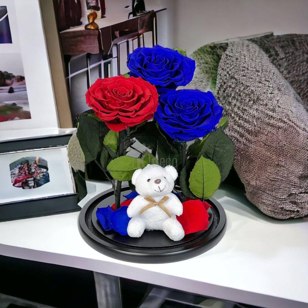 3 Trandafiri Criogenati mari (2 albastrii si 1 rosu) in cupola sticla cu ursulet-Kdeco.ro