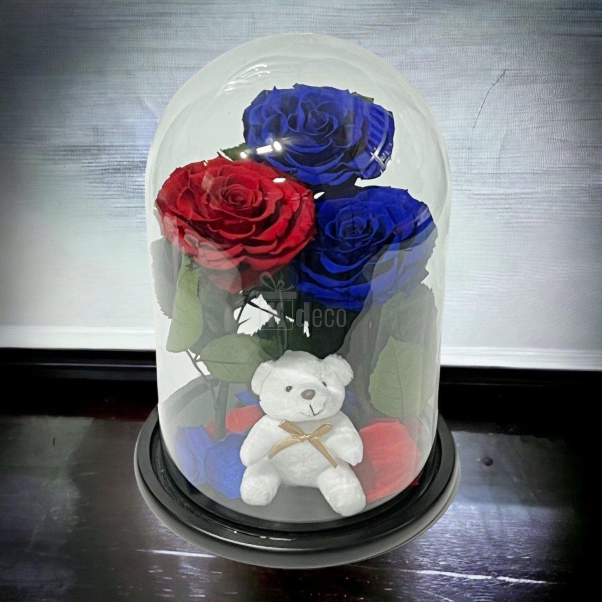 3 Trandafiri Criogenati mari (2 albastrii si 1 rosu) in cupola sticla cu ursulet-Kdeco.ro