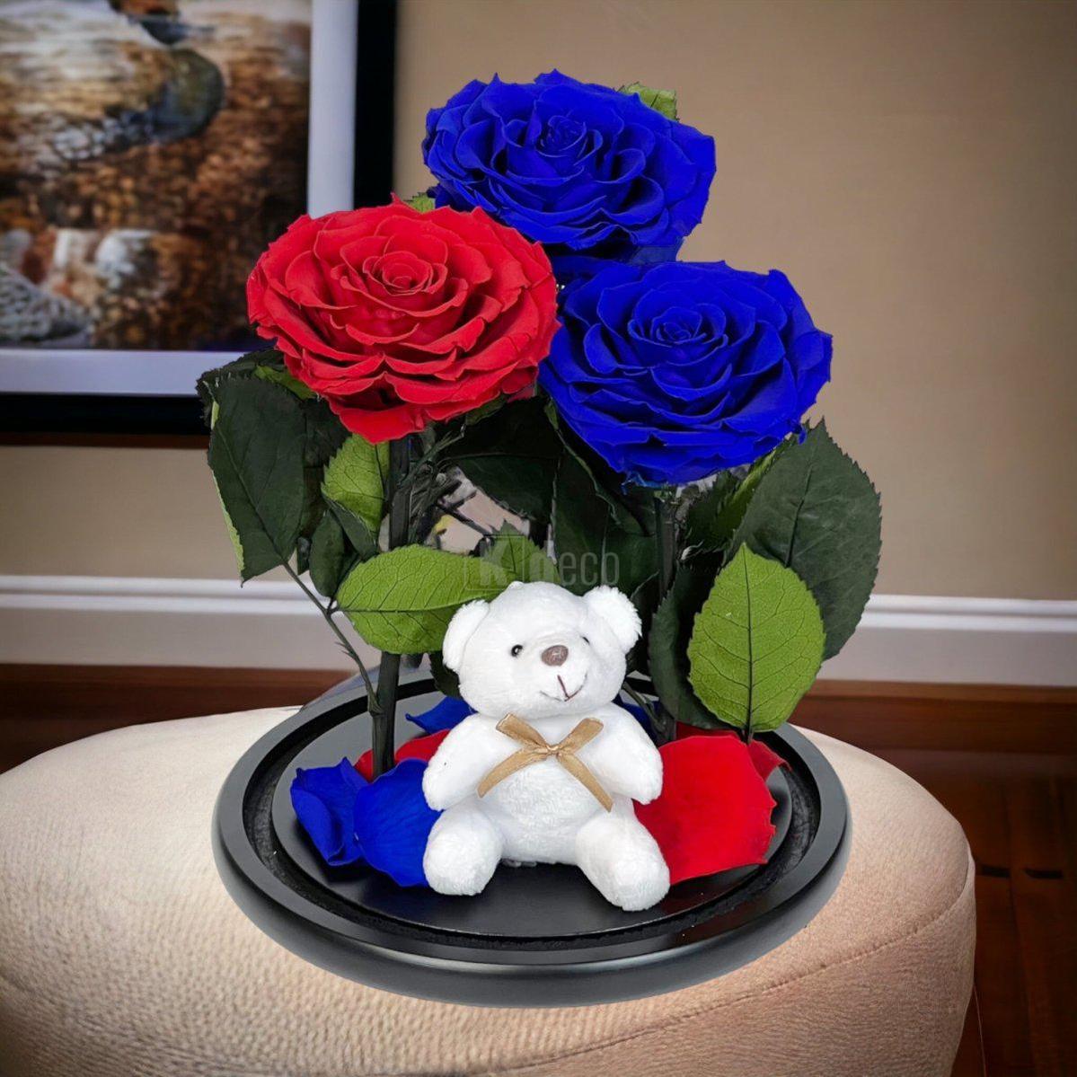 3 Trandafiri Criogenati mari (2 albastrii si 1 rosu) in cupola sticla cu ursulet-Kdeco.ro