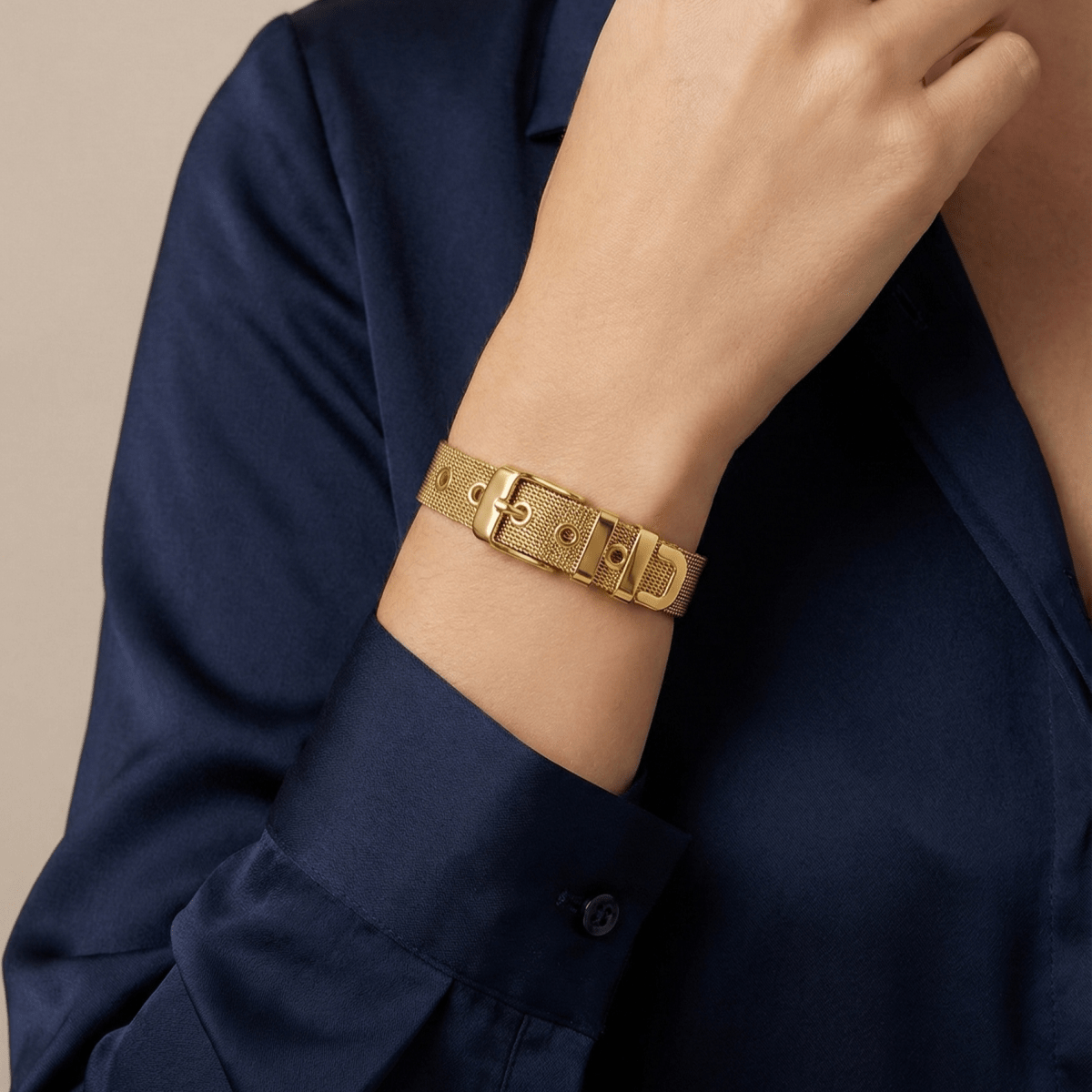 Brățară Elara din inox placata cu aur 18k, design fin minimalist, finisaj lucios - Kdeco.ro