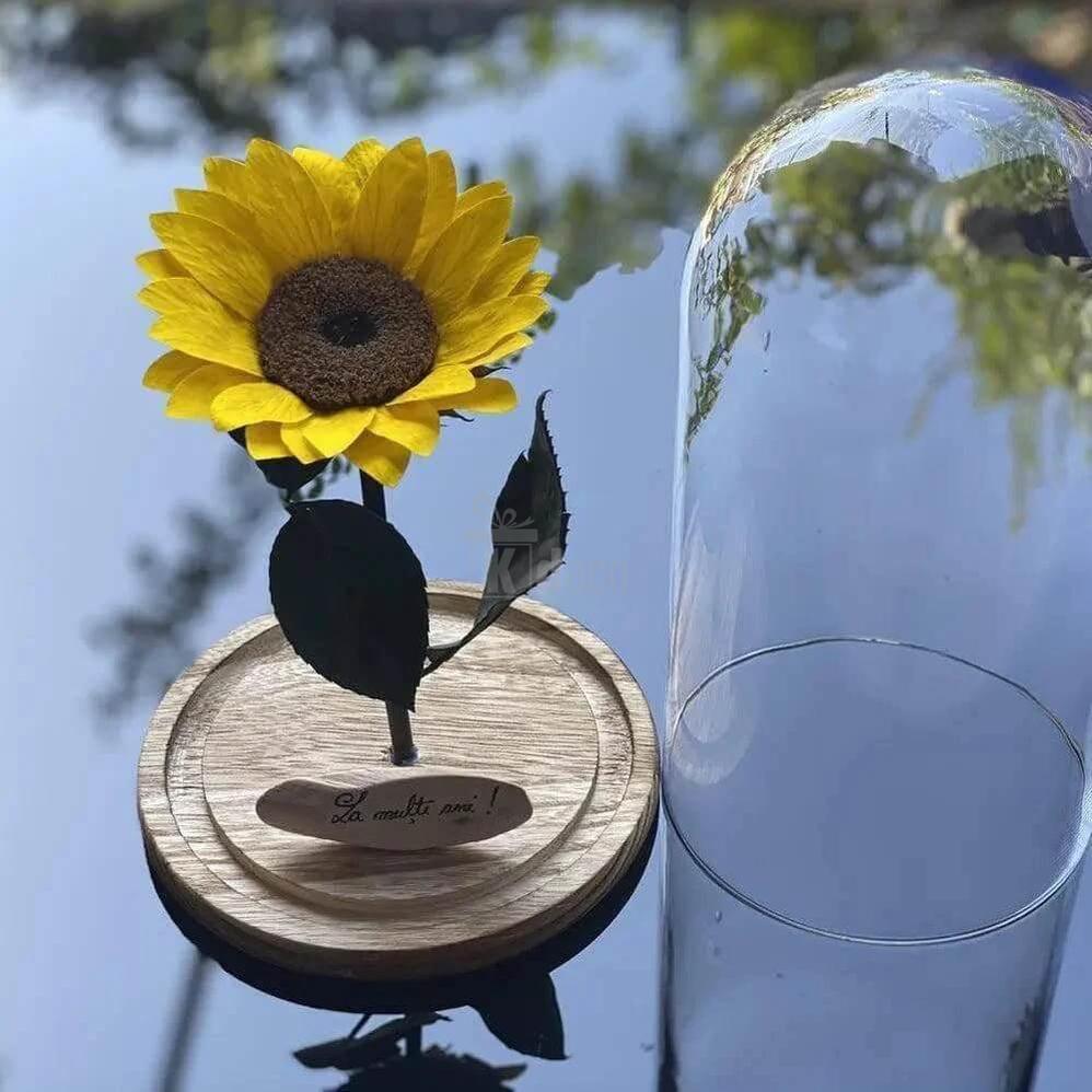 Floarea Soarelui Criogenata în Cupola de Sticla - Cadou Elegant cu Mesaj Personalizat - Kdeco.ro