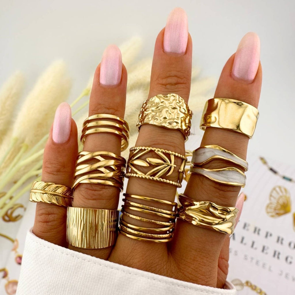 Inel Aurea Premium din Inox cu Design Minimalist Rezistent la Uzură, Placat cu Aur 18K - Kdeco.ro