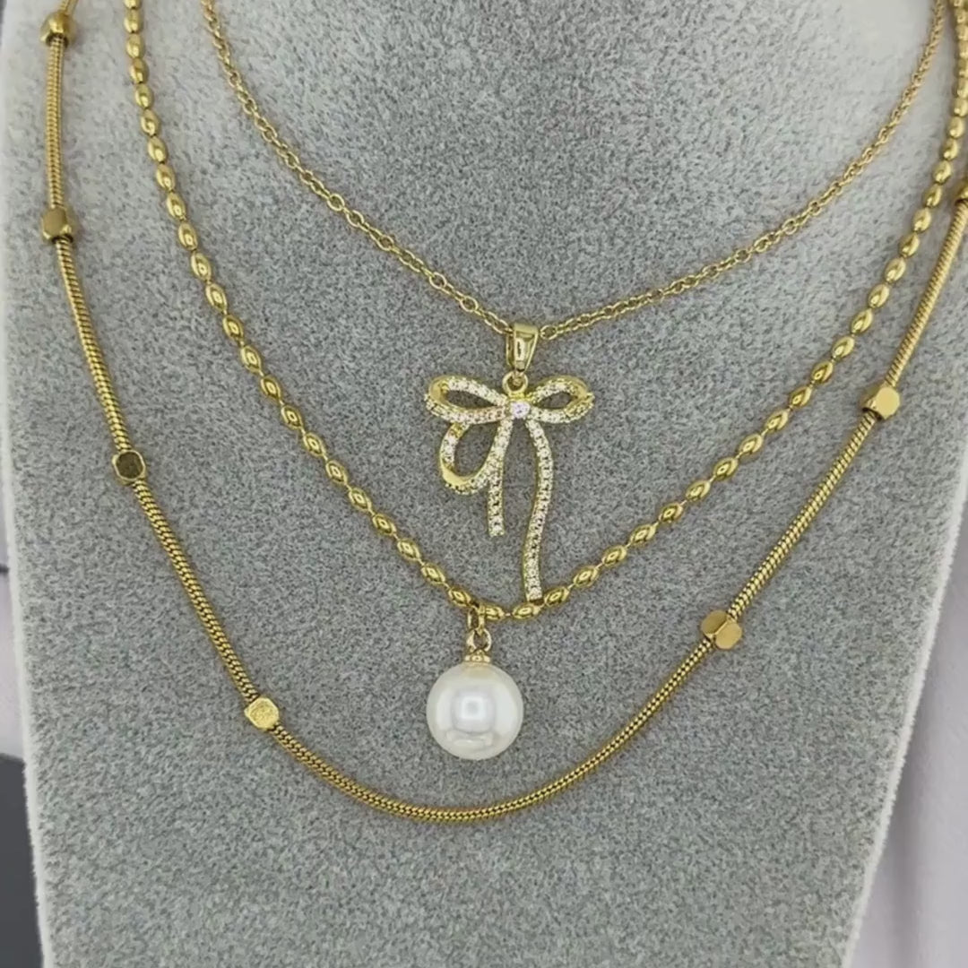 Colier Aurea Premium din inox cu pandantiv cu zirconii cubice, placat cu aur 18K