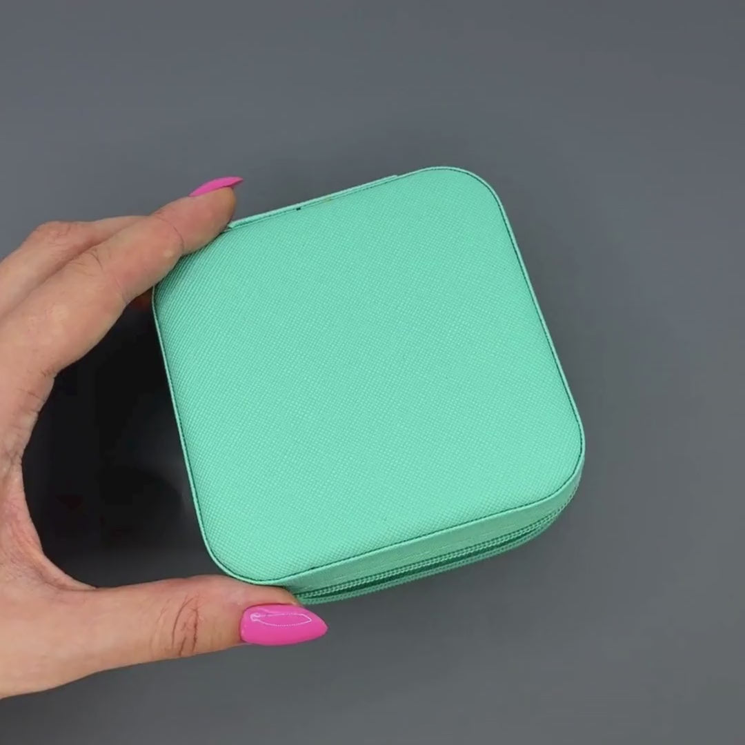 Inel Caela Premium din inox cu design ajustabil, finisaj minimalist, placat cu aur 18K