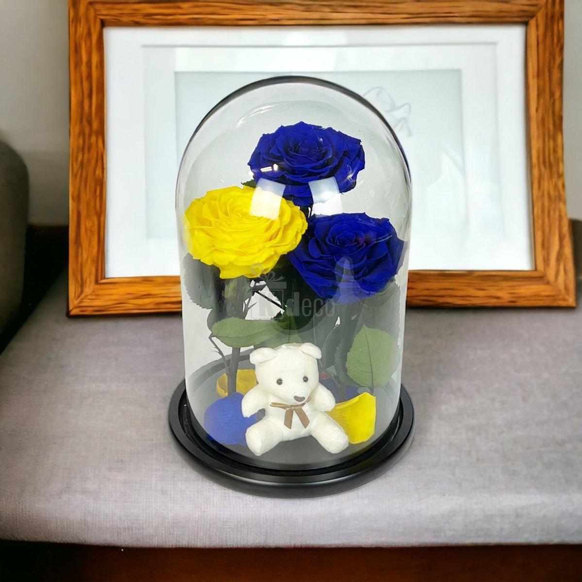 3 Trandafiri Criogenati mari (2 albastrii si 1 galben) in cupola sticla cu ursulet-Kdeco.ro