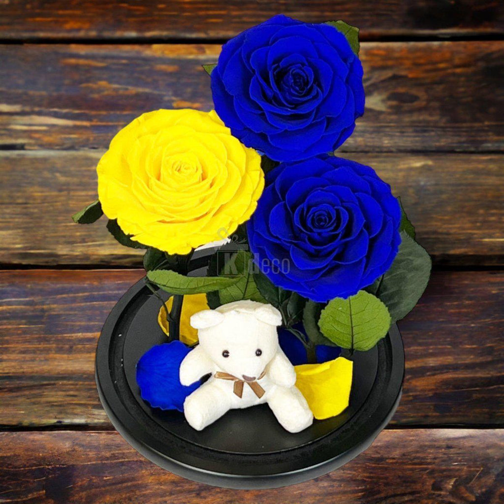 3 Trandafiri Criogenati mari (2 albastrii si 1 galben) in cupola sticla cu ursulet-Kdeco.ro