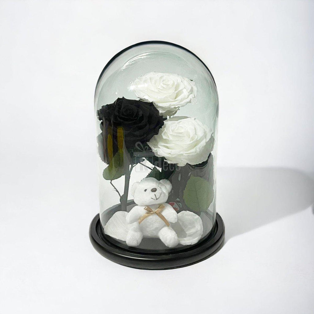 3 Trandafiri Criogenati mari (2 albi si 1 negru) in cupola sticla cu ursulet-Kdeco.ro
