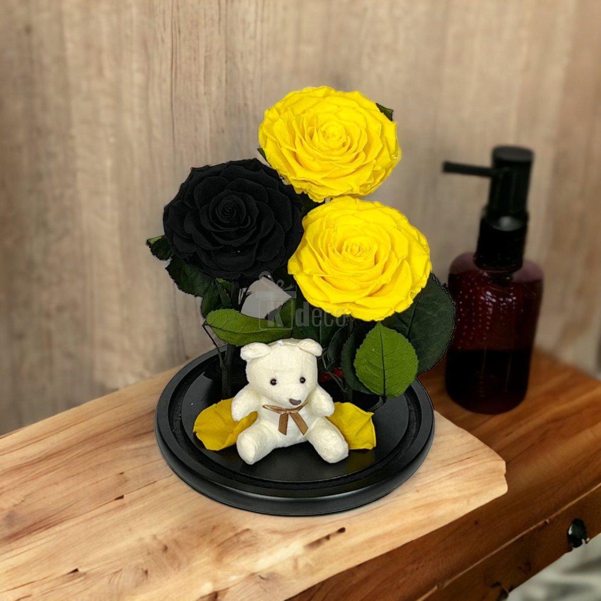 3 Trandafiri Criogenati mari (2 galbeni si 1 negru) in cupola sticla-Kdeco.ro