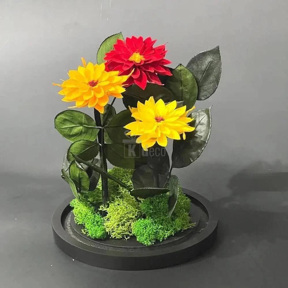 Set de Dalii Criogenate (roșu, galben, portocaliu) în cupolă de sticlă elegantă - Kdeco.ro