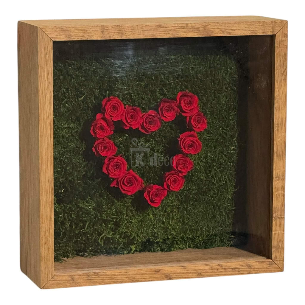 Tablou cu Inimă din Trandafiri Criogenați si muschi stabilizat – Simbol al Iubirii Nemuritoare, 27x27cm - Kdeco.ro