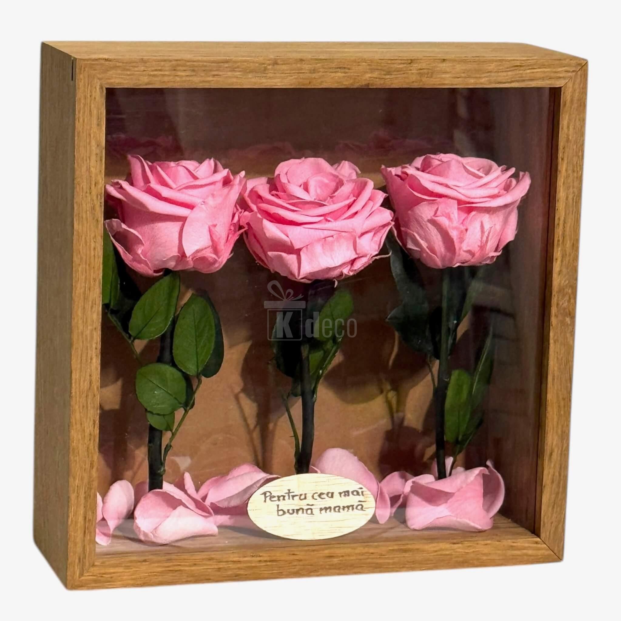 Tablou decorativ cu trandafiri criogenați roz în ramă pătrată, cadou ideal pentru mama în orice ocazie
