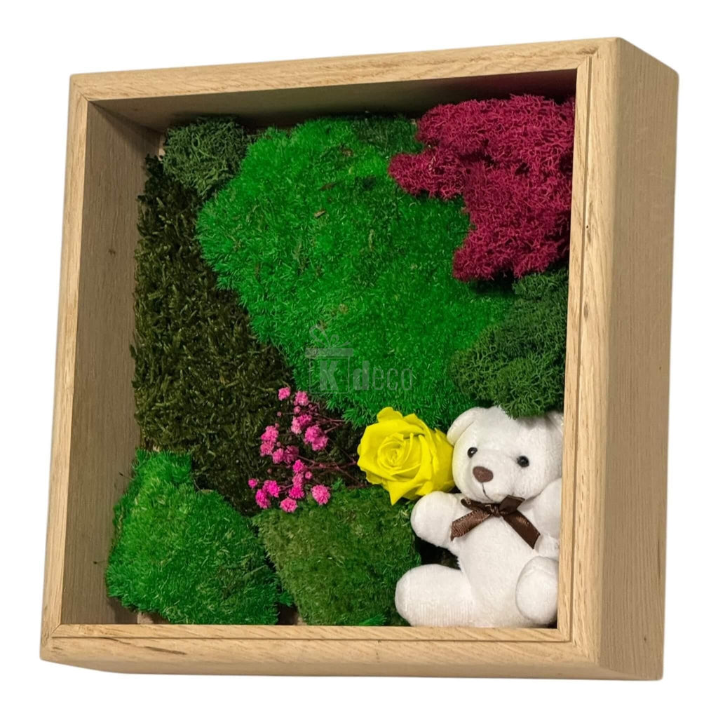 Tablou Natural cu plante stabilizate și ursuleț, decor de perete 27x27cm pentru Home & Garden – O Declarație de Dragoste Unică 💛