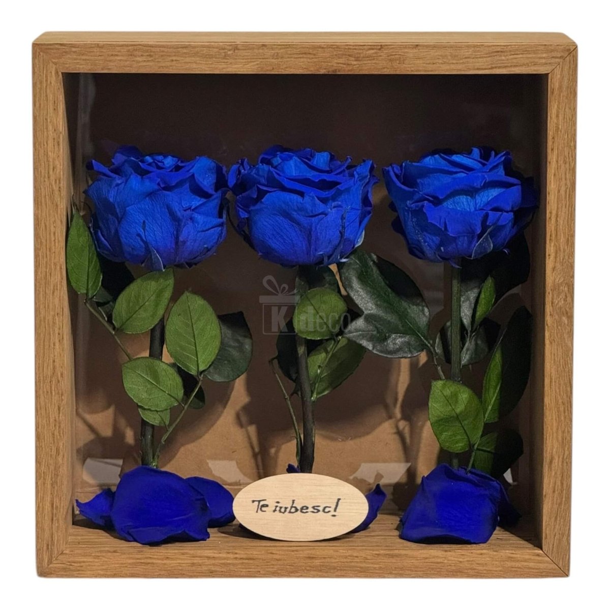 Tablou Personalizat cu 3 Trandafiri Criogenați Albaștri și Mesaj Special – 27x27 cm, decor romantic cu flori naturale conservate în ramă din lemn.