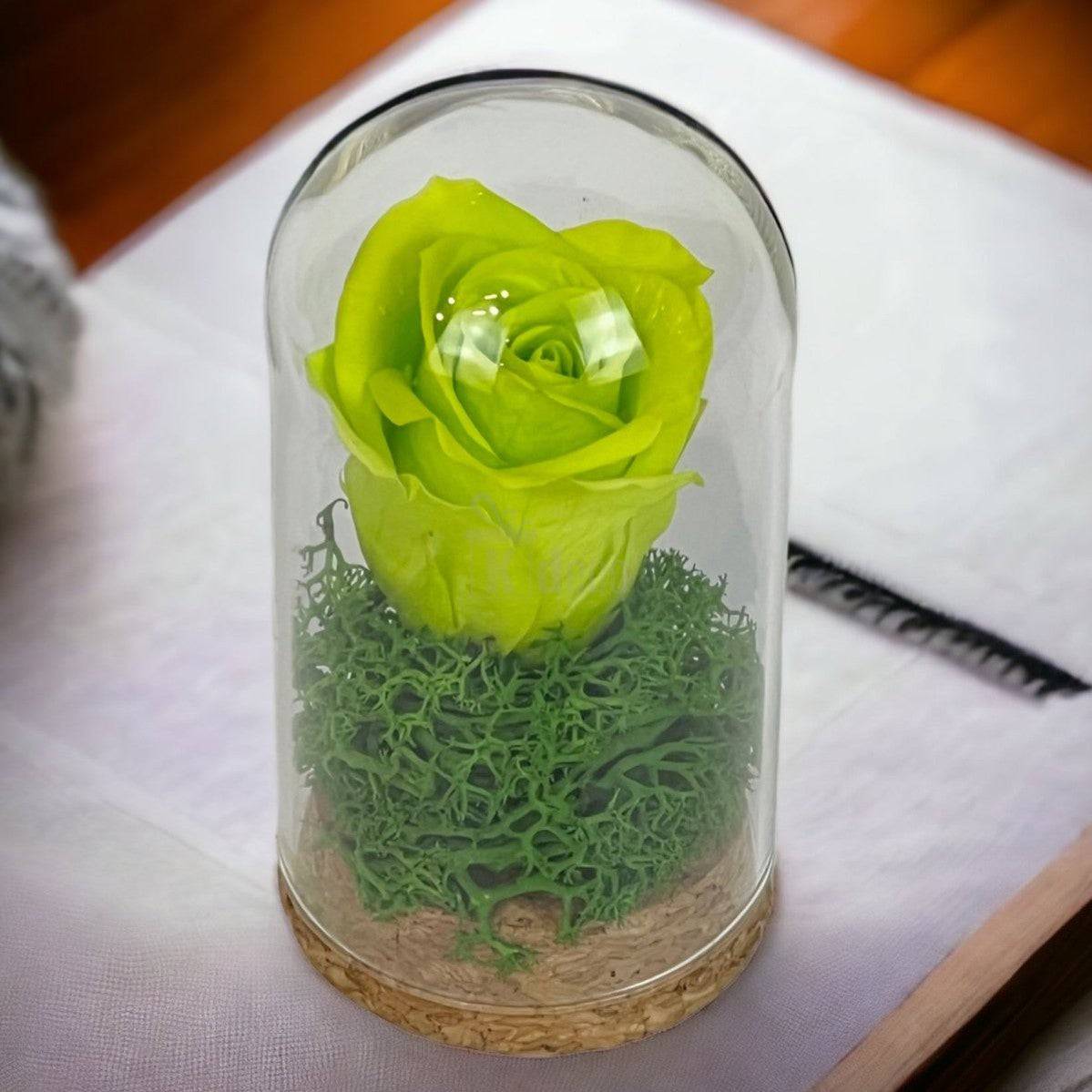Trandafir Criogenat verde in cupola mica 5x9,5cm (marturie)-Kdeco.ro