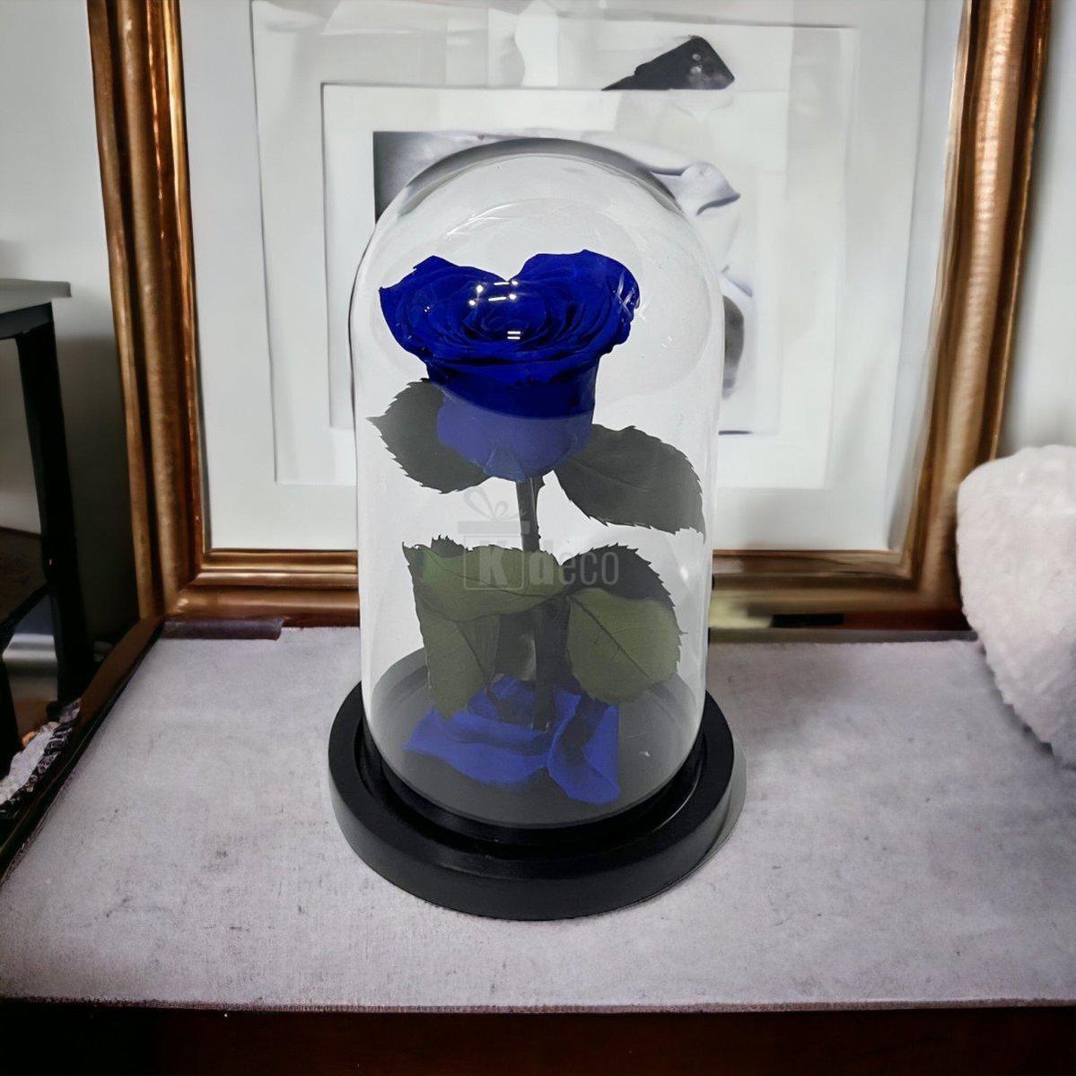 Trandafir Criogenat Albastru în Formă de Inimă în Cupolă de Sticlă - Kdeco.ro