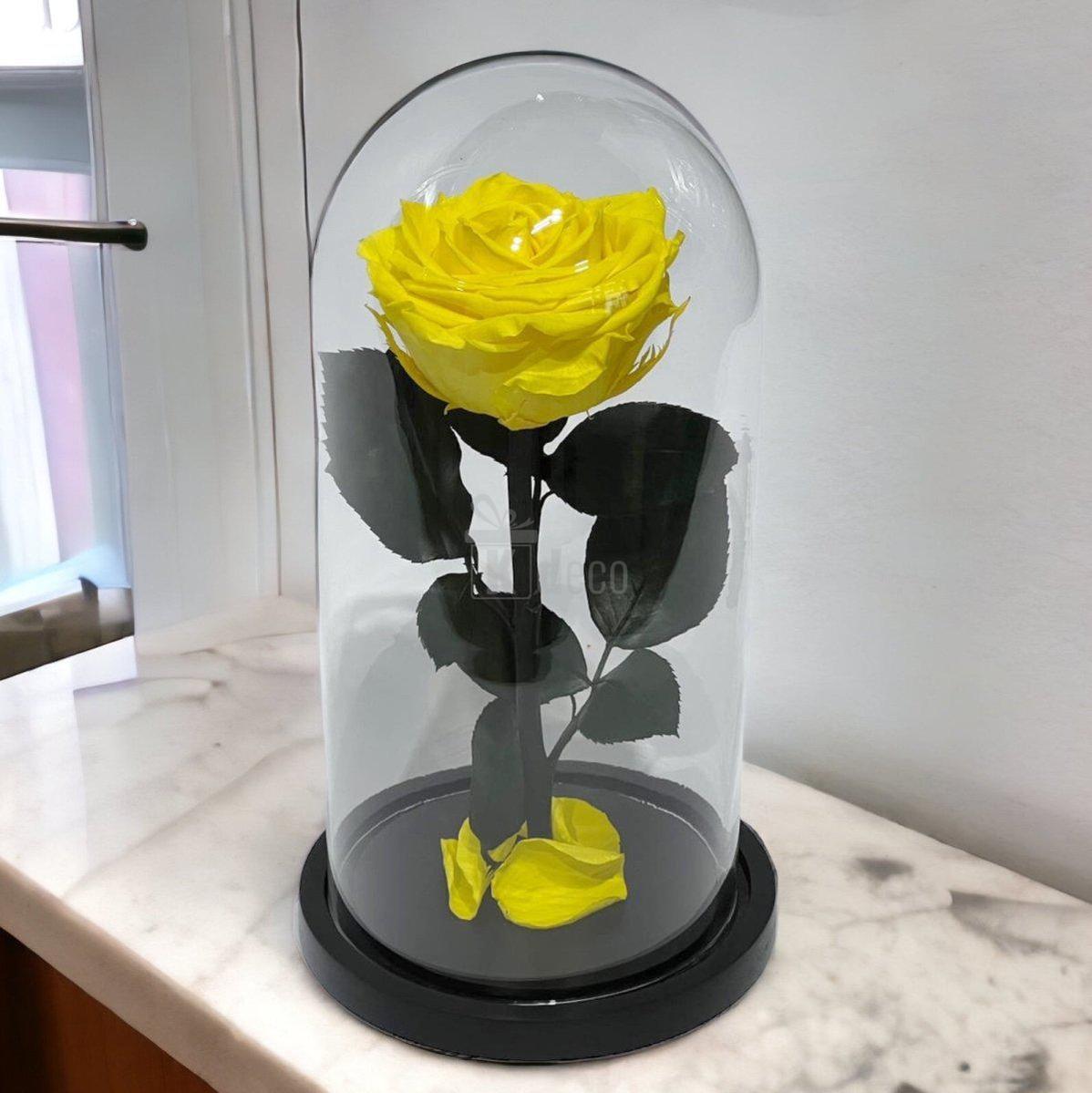 Trandafir Criogenat Galben Excepțional în Cupolă de Sticlă, decor premium pentru cadouri de neuitat și simbol al iubirii eterne.